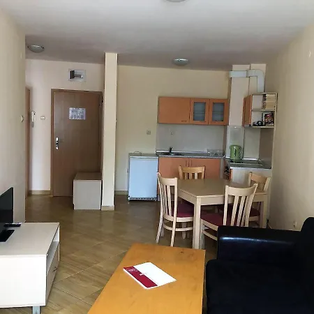 Complex Golden Dreams Hotel de apartamente 3*